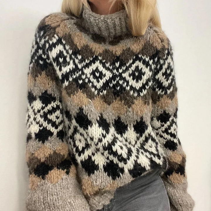 PULLOVER PATRICIA AR GEOMETRISKU KONTRASTU