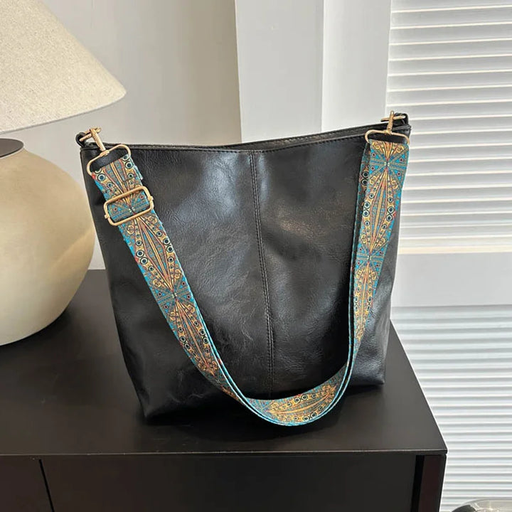 Chelsey - Vintage ādas plecu soma