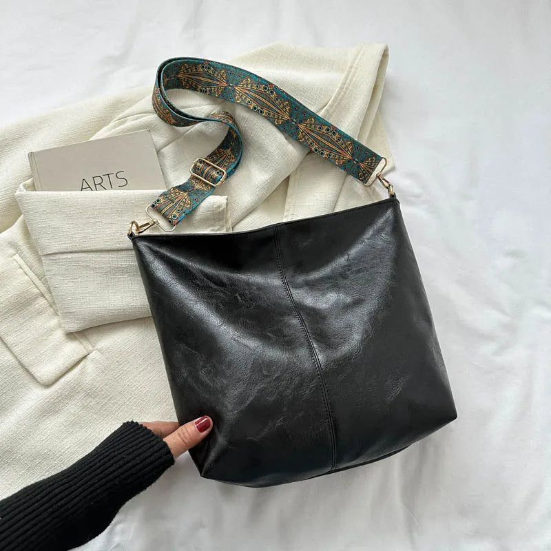 Chelsey - Vintage ādas plecu soma